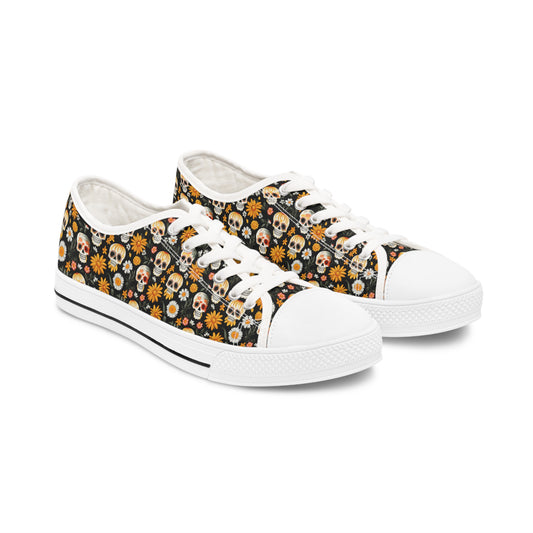 Daisy Skulls Print Women's Low Top Sneakers